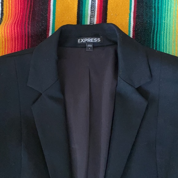 Express Cropped Blazer - Picture 2 of 4